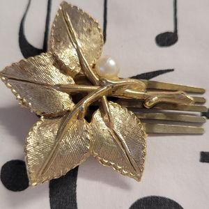 Vintage Gold Hair Clip Barrett Leaf with Pearl
